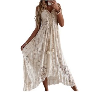 141. Women’s Natural Lace Swing Dress NWT